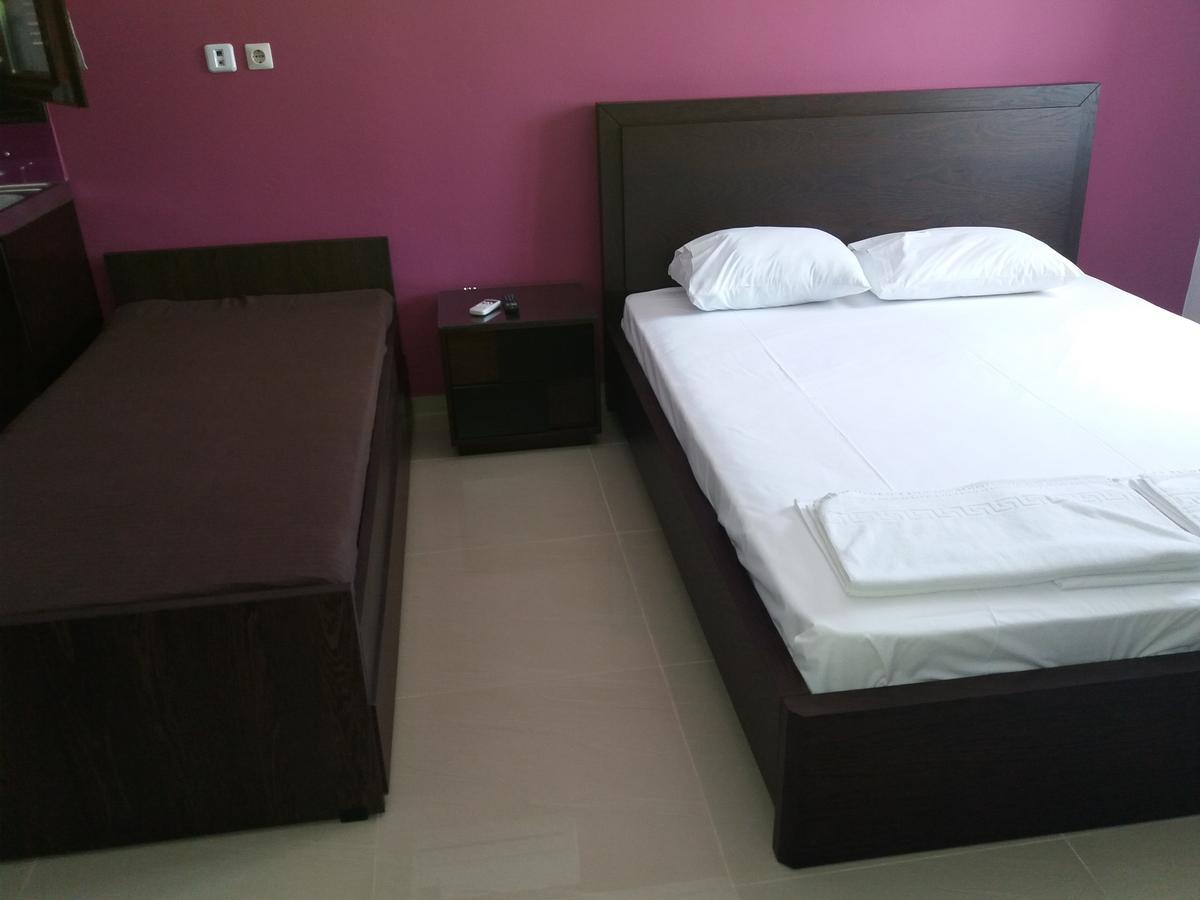 Manos Apartments Агиос-Николаос Экстерьер фото